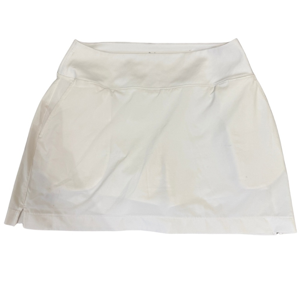 Puma - Women’s Classic White Tennis and Golf Skort - Size Medium - Picture 3 of 6